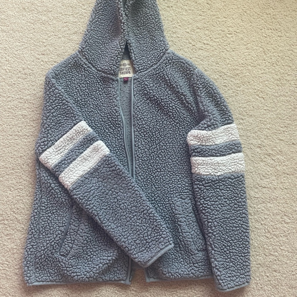 Grey sherpa zip up jacket